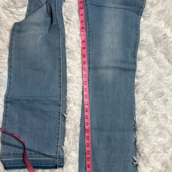 NWT- Girls First Jeans - Picture 6 of 7